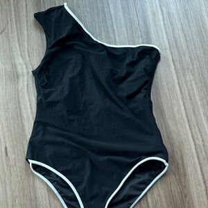Black One-Shoulder One-Piece Swimsuit with White Trim